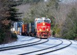 CSX 911 rounds the bend at CP-60 with I022 in tow